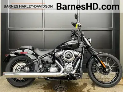 Base MSRP: $21,449 Standard Options Included: ABS Security System Laced Wheels Chrome Trim RDRS Barn...