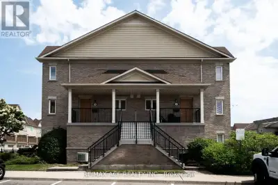 Bright And Spacious, End Unit 2Br, 2Wr In A Desirable Churchill Meadows With Juliette Balcony In Mai...
