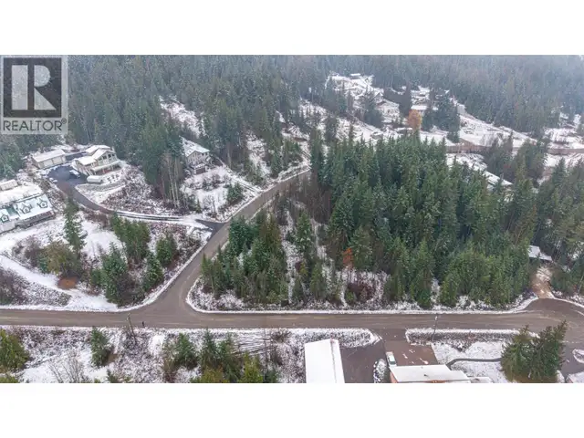 Lot 74 Sunset Drive Eagle Bay, British Columbia in Land for Sale in Kamloops - Image 12
