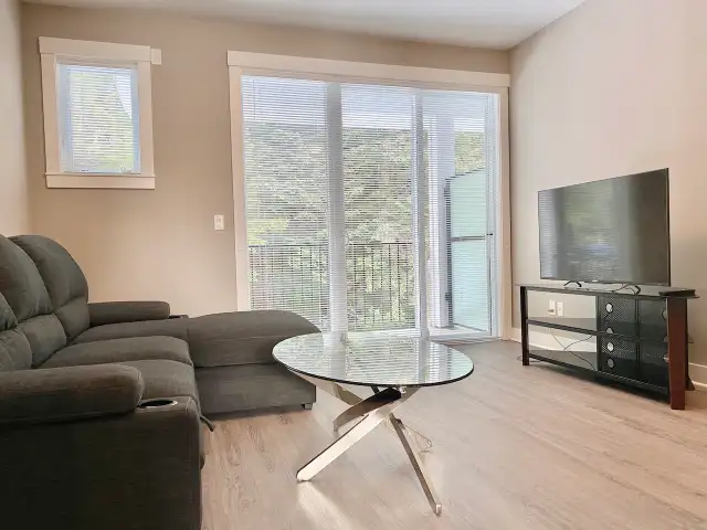 2-Bedroom 2-Bathroom l 305-110 Baxter Avenue l Townhouse in Long Term Rentals in Kitimat - Image 9