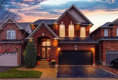4 Bedroom Detached House available for rent - Milton