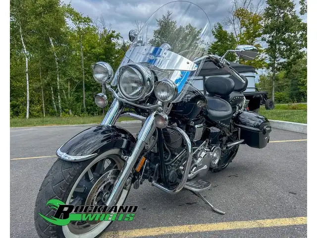 2007 Yamaha V-STAR 1700 in Street, Cruisers & Choppers in Ottawa - Image 2