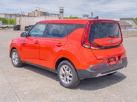 KBB.com 10 Coolest New Cars Under $20,000. This Kia Soul has a trusty Regular Unleaded I-4 2.0 L/122... (image 1)