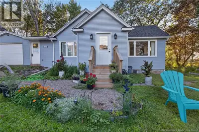 Welcome to 129 Gaskin Boulevard, a fully renovated home in a quiet Riverview neighborhood just minut...