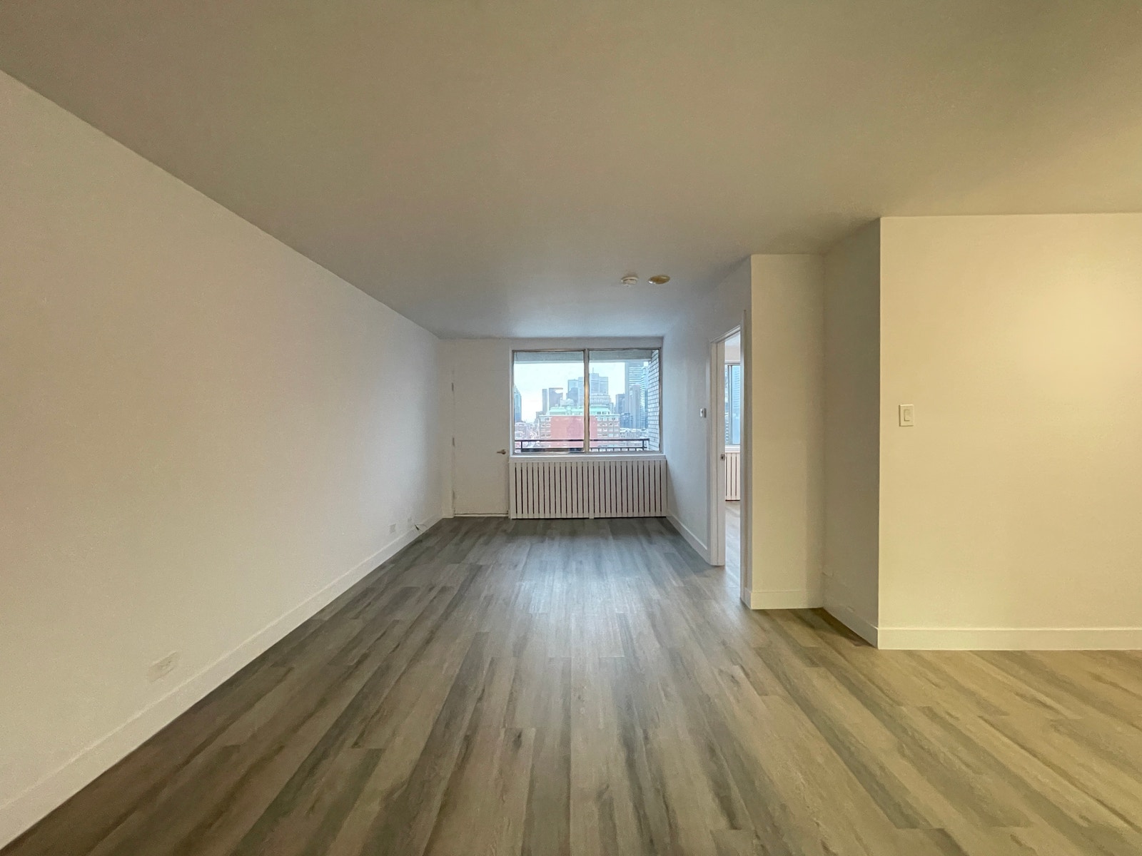 1280 Rue St Marc — photo 1