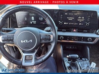 Kia Sportage LX AWD 2023 - VUS moderne, économique et prêt pour toutes les saisons Équipements - ver... (image 4)