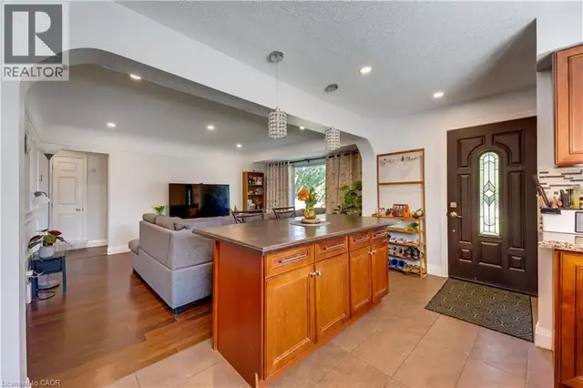 169 BRUCE Street Kitchener, Ontario in Houses for Sale in Kitchener / Waterloo - Image 8