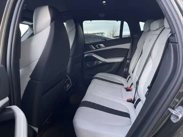2022 BMW X6 M in Cars & Trucks in Calgary - Image 32