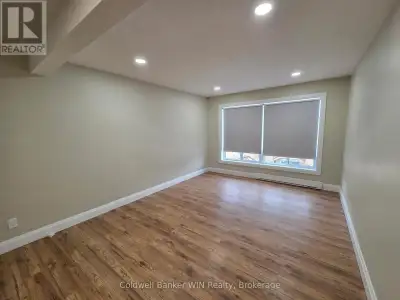 This luxuriously finished, upscale apartment is in a new purpose-built building and will be availabl...