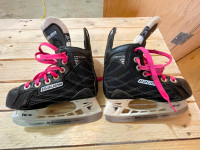 Kids’ Bauer Nexus 44 Hockey Skates, Size Y10