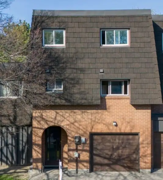 Big private room for rent brampton near bramlea for female 650$ in Room Rentals & Roommates in Mississauga / Peel Region - Image 3