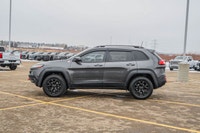 Welcome to Sherwood Buick GMC! Cold Weather Package | Heated Leather Seats/Steering Wheel | Remote S... (image 4)
