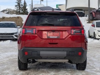 This Jeep Cherokee has a dependable Intercooled Turbo Gas/Electric I-4 1.6 L/98 engine powering this... (image 6)