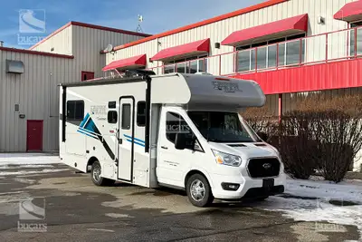 This pre-owned Coachmen Cross Trail 20CB is a compact class C motorhome perfect for solo travelers o...