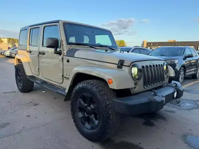 4MKAUTO 514 865 4438 2017 Jeep Wrangler unlimited AWD, 6 Cyl. 3.6L Automatique,207,703 km certifié e...