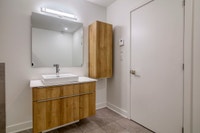 Renovated Akelius two bedroom apartment for rent. Located near sauvé in the Ahuntsic neighborhood, M... (image 8)