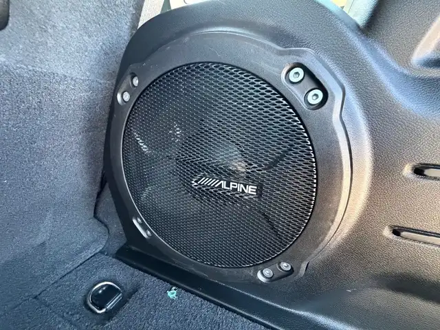 2021 Jeep Wrangler SAHARA ALTITUDE 4WD in Cars & Trucks in Summerside - Image 22
