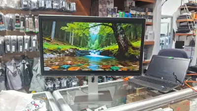DELL LCD MONITOR 28INCHES SCREEN, View more