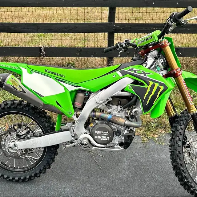 2023 KAWASAKI KX450SR-GREEN! in Dirt Bikes & Motocross in Edmonton - Image 2