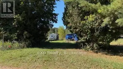 Recreation getaway - Vacant lot partial cleared. perimeter treed, close to Hanover, and Durham, recr...