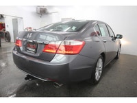 Honda Accord EX-L Sedan 2013 avec moteur 2.4L i-VTEC developpant 185 HP et 181 lb-ft avec transmissi... (image 8)