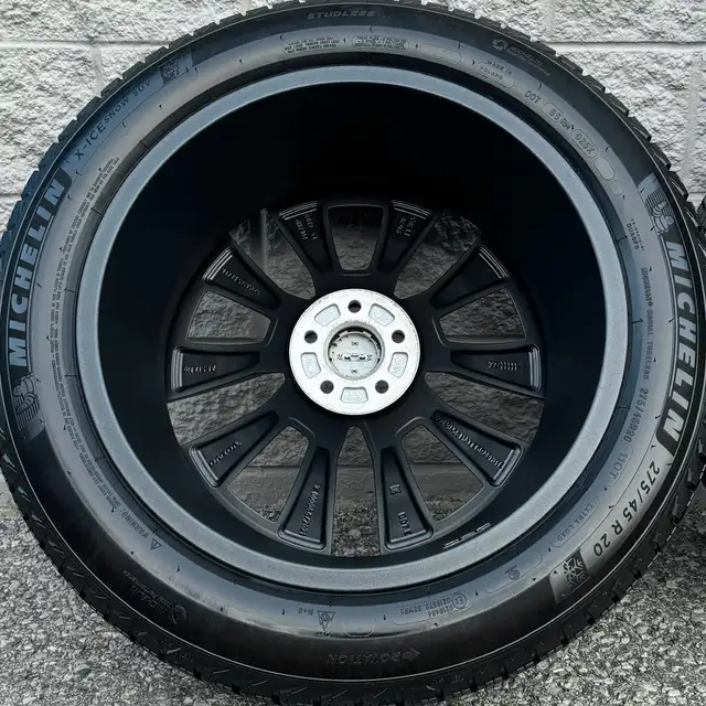 (97%) 4x Volvo XC90 20" OEM Winter Wheels Package in Tires & Rims in City of Toronto - Image 7