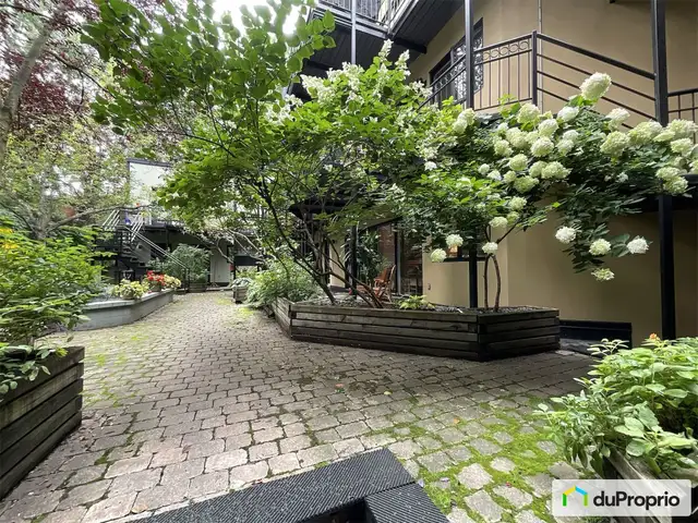 $409,000 - Condominium for sale in Le Plateau-Mont-Royal in Condos for Sale in City of Montréal - Image 6