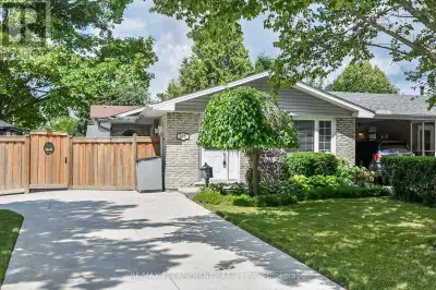 Beautifully updated, Tastefully presented 4 bedroom, 2 bathroom Bungalow situated on premium 40 x 12...