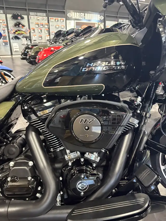 2026 Harley-Davidson Road Glide in Street, Cruisers & Choppers in Sudbury - Image 6