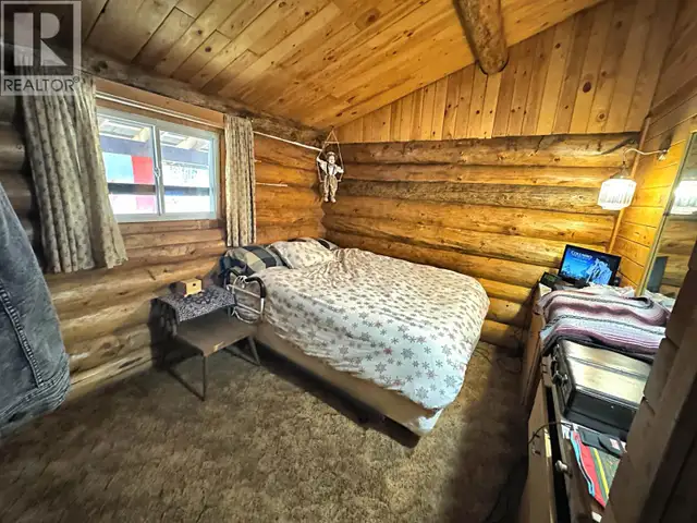 6265 HORSE LAKE ROAD Horse Lake, British Columbia in Houses for Sale in 100 Mile House - Image 8