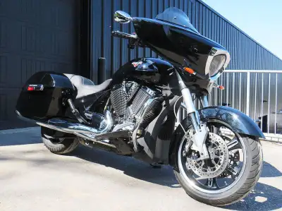 Finance at $170 bi-weekly*! Click "Get Financing" to see if you qualify! Apex Cycle 1-888-702-4150 V...