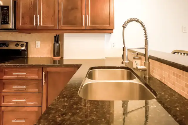 23-097 Fully Furnished Condo in sought-after downtown residence in Short Term Rentals in City of Halifax - Image 11