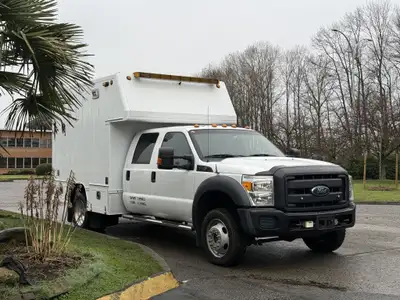 2012 Ford F-550 4x4 Service Truck 6.8L V10 4WD Backup Camera Whelen Traffic Advisor Flood, Work, Str...