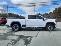 Engine: Duramax 6.6L Turbo-Diesel V8 B20-Diesel compatible L/100Km City: 0.0 L/100Km Hwy: 0.0 Safety... (image 4)