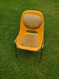 Orange retro accent chair Barrie Ontario Preview