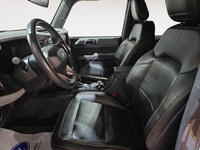Heated Seats, Navigation, Remote Engine Start, Rear View Camera, Reverse Sense System! Check out our... (image 8)
