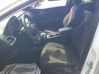 2016 Chrysler 200 96000 KM Price $9999 ON or QC Safety Included Warranty Included Carfax Included Au... (image 9)