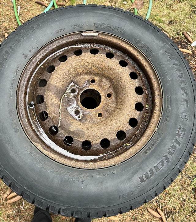 BF Goodrich Slalom Winter Tires 215/70R16 Dodge Caravan | Tires & Rims ...