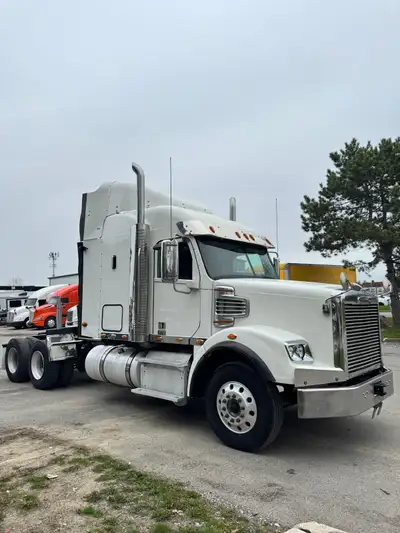 2019 Freightliner Coronado 122SD Heavy Spec, DD15 Engine - 505 HP, 18-Speed Manual Transmission, 373...