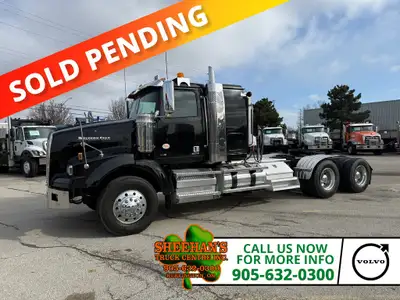 Very Low Original KMS! 358,479kms, Full Lockers, 14,700lb Front Axle, 46,000lb Rear Axle, Detroit DD...