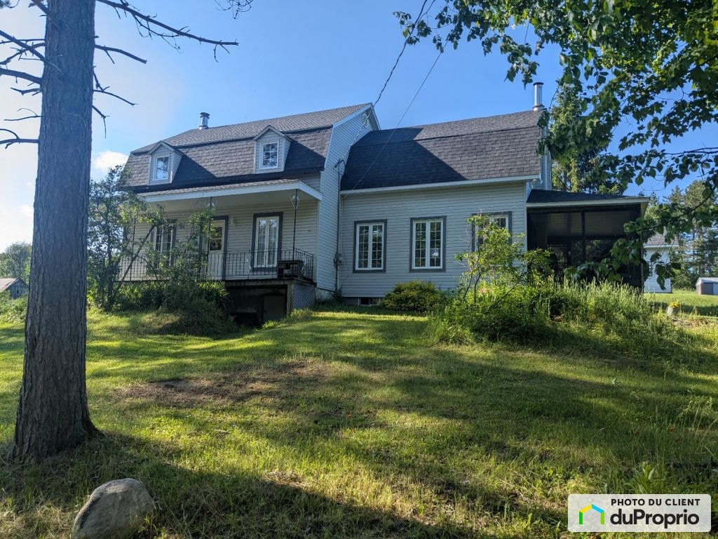 $479,000 - Acreage / Hobby Farm / Ranch for sale in La Minerve — photo 2