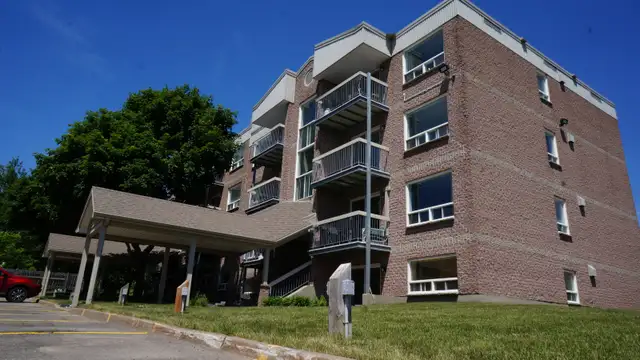 4 1/2 À Louer in Long Term Rentals in Québec City - Image 2