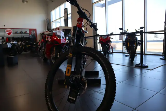 2023 Ducati TK01-RR L Red in Other in Edmonton - Image 3