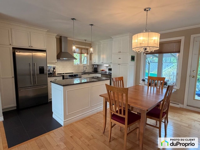 $379,000 - Split Level for sale in Baie-Comeau — photo 3