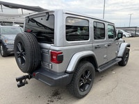 Welcome to Country Hills Volkswagen 2020 Jeep Wrangler Unlimited Sahara Altitude Our team of knowled... (image 3)