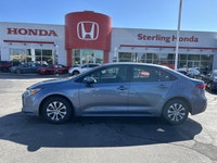 Experience remarkable fuel efficiency and peace of mind with this pristine 2024 Toyota Corolla Hybri... (image 7)
