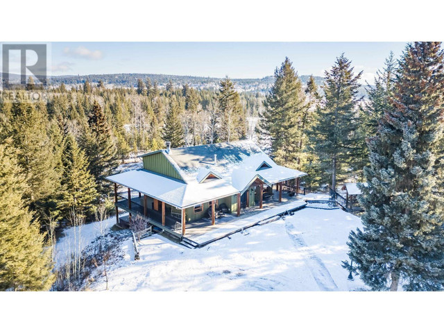 5598 GOLD ROAD 103 Mile House, British Columbia in Houses for Sale in 100 Mile House