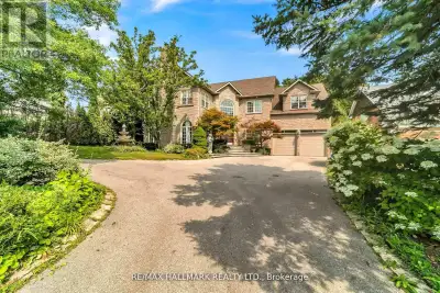 Client RemarksWelcome to 384 Kennedy Street West! This extraordinary custom Estate home is nestled i...