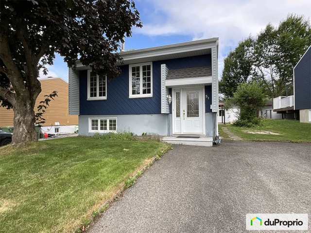 $399,999 - Bi-Level in Charlesbourg (ND-Des-Laurentides) — photo 1
