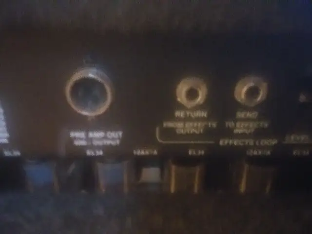 very soilid built TOURING AMP CARVIN  100 WATT TUBE or trade in Amps & Pedals in Fredericton - Image 6